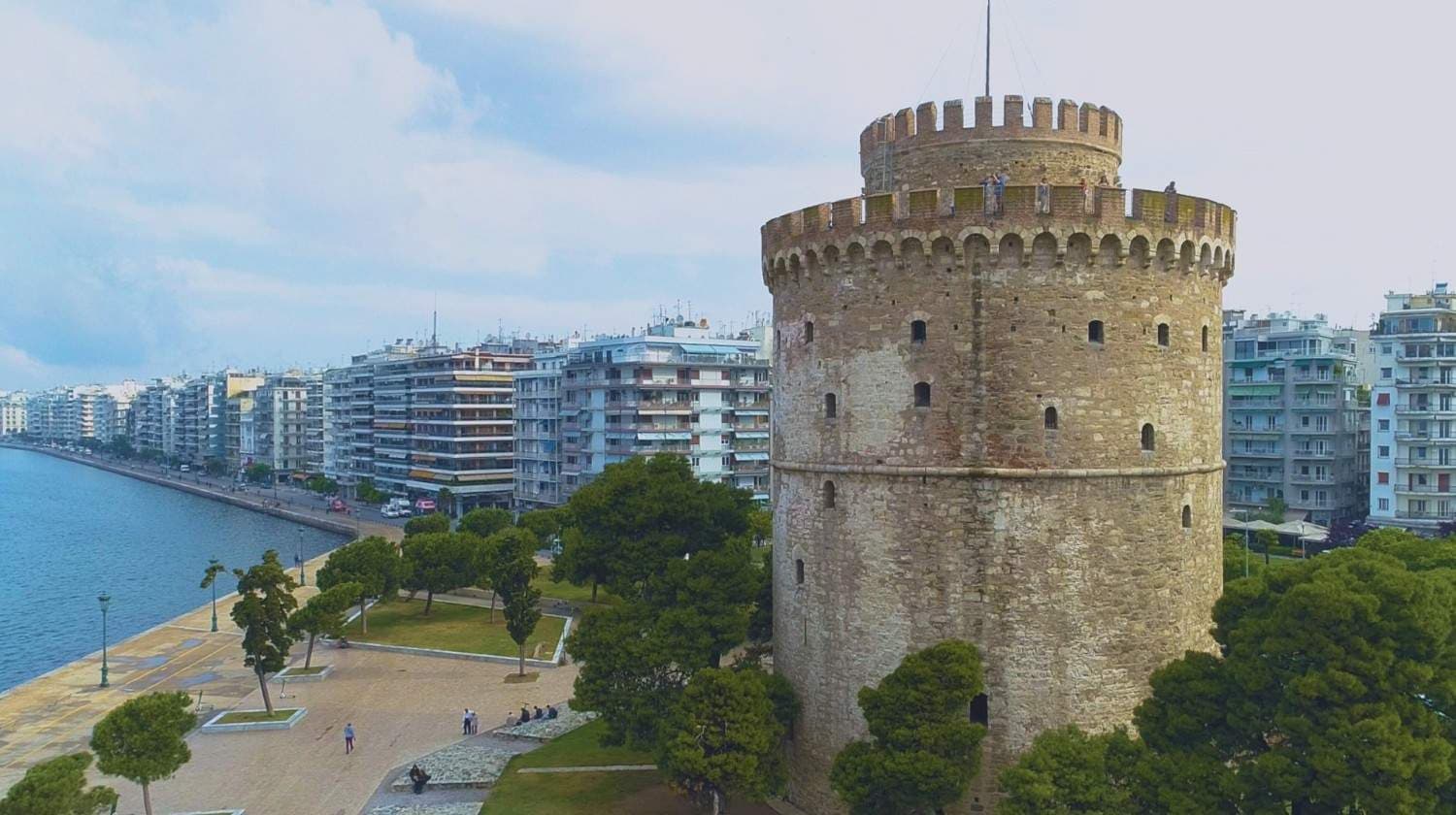 White Tower of Thessaloniki on the waterfront